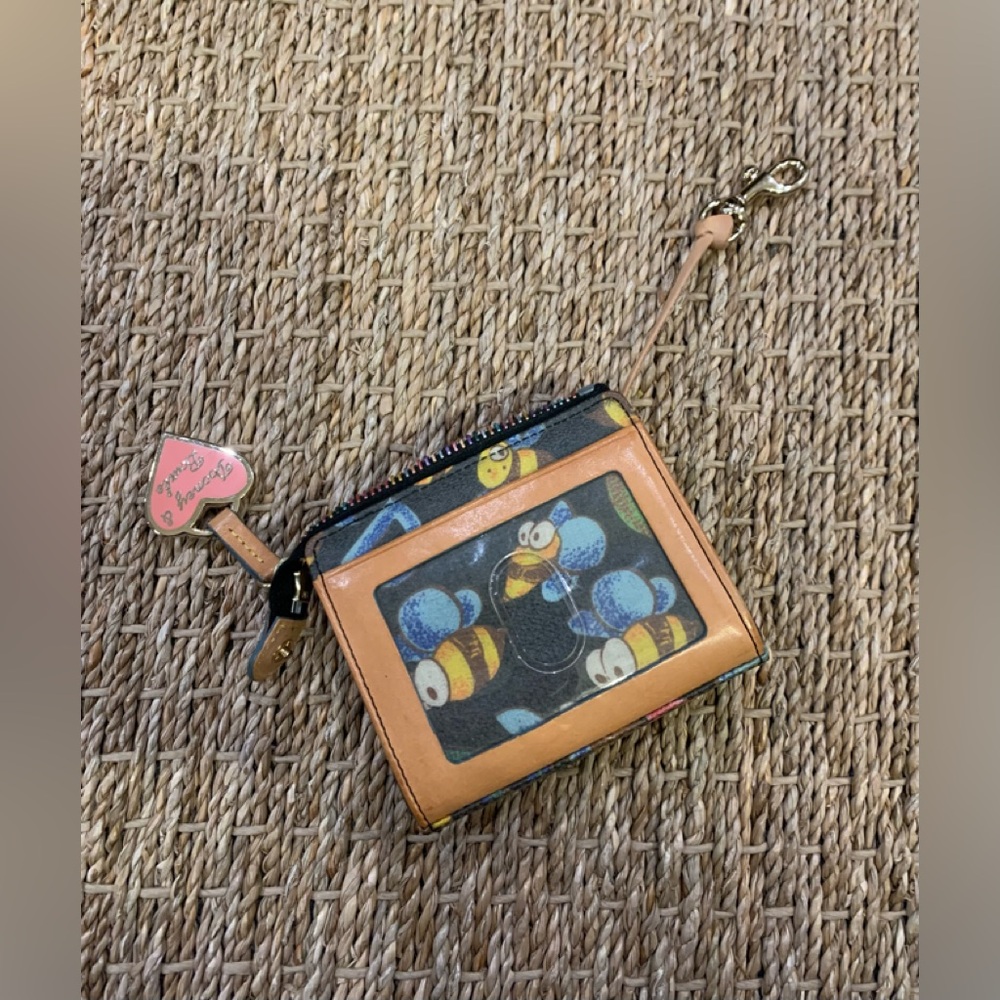 Y2K VINTAGE DOONEY & BOURKE BUMBLE BEE MINI SMALL WALLET - Picture 3 of 13